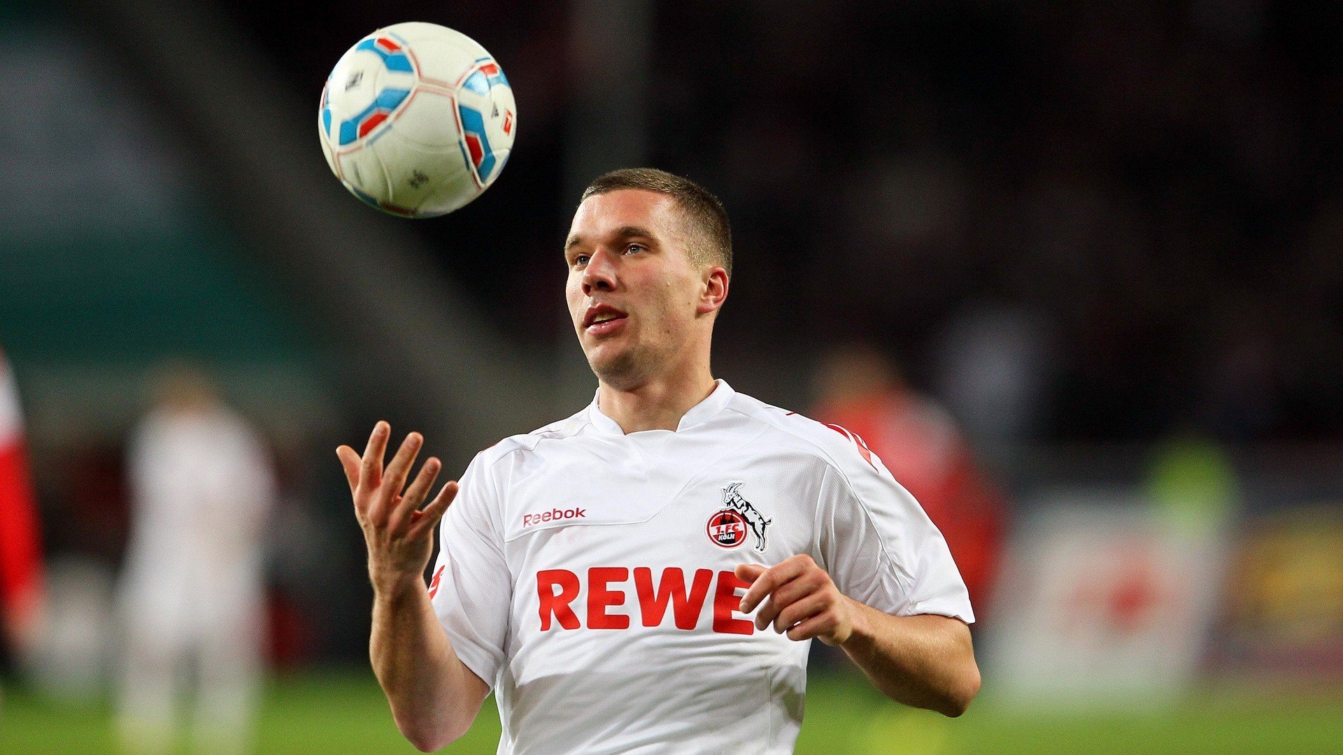 TheShy赛事官方发布势不可挡新规，巴塞罗那争议不断！